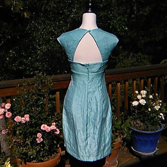 London Style Pencil Shape Dressy Dress - Picture 5 of 9